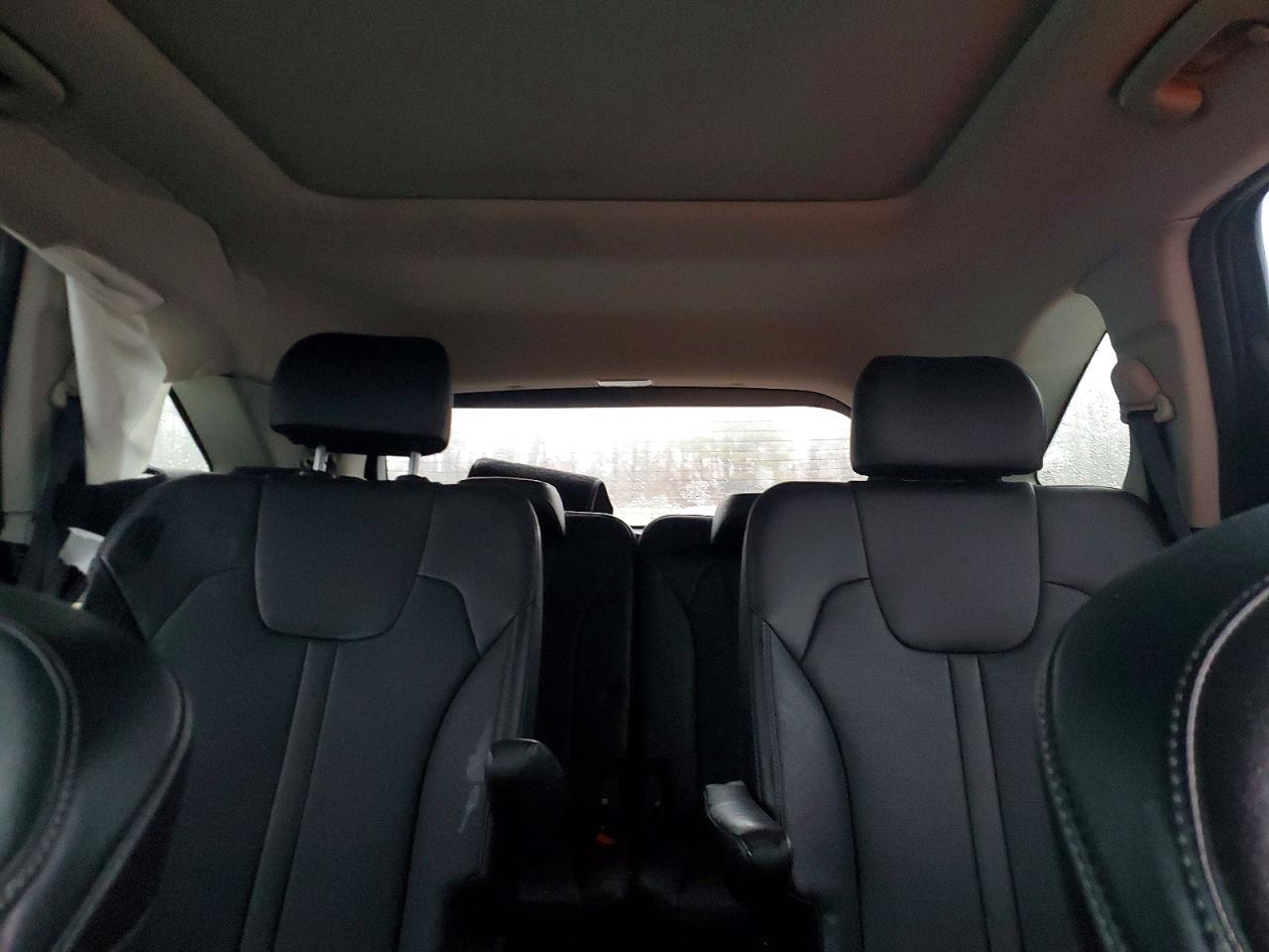 2024 KIA SORENTO X-LINE SX photo 10