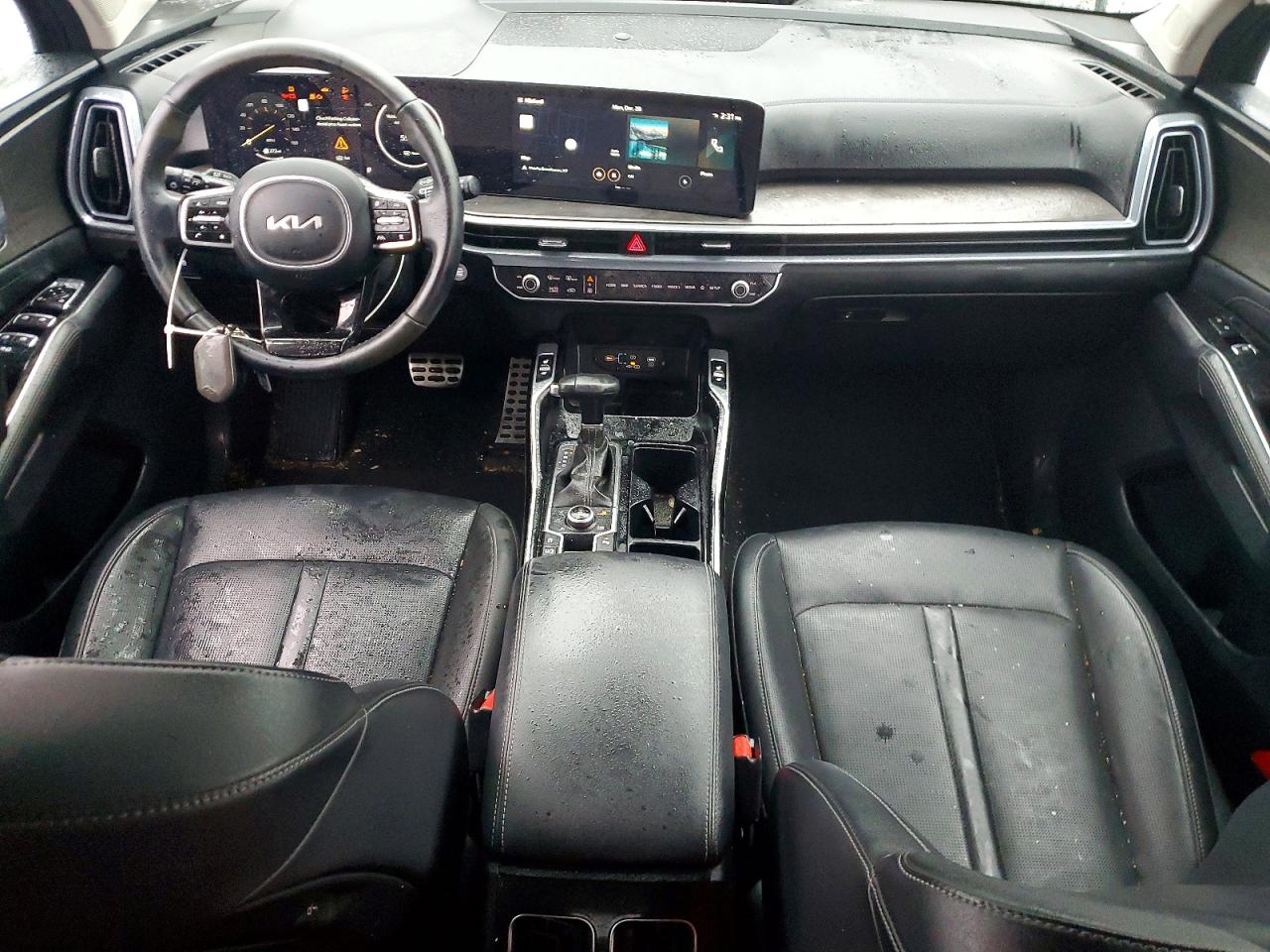 2024 KIA SORENTO X-LINE SX photo 8