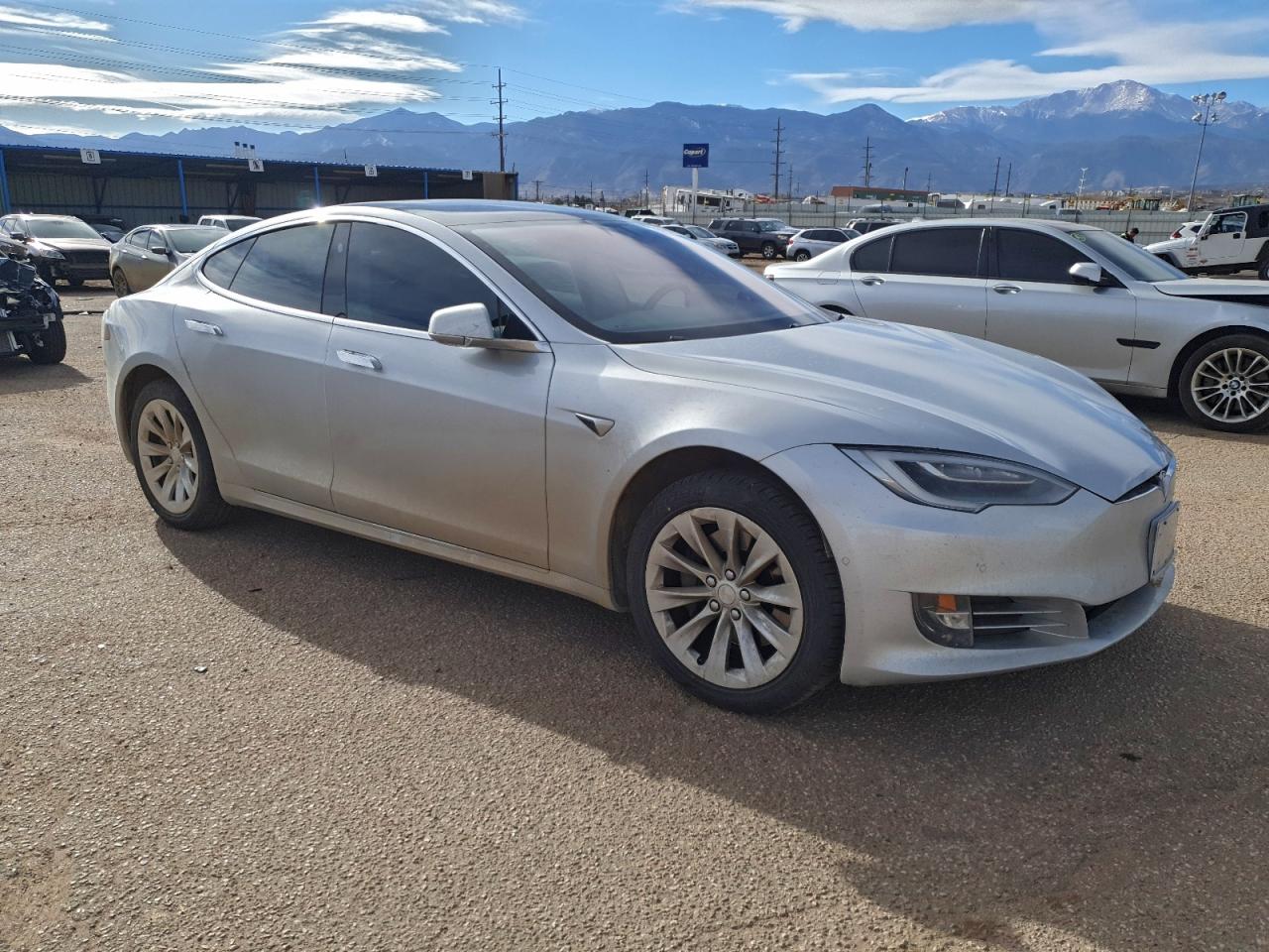 2018 TESLA MODEL S photo 10