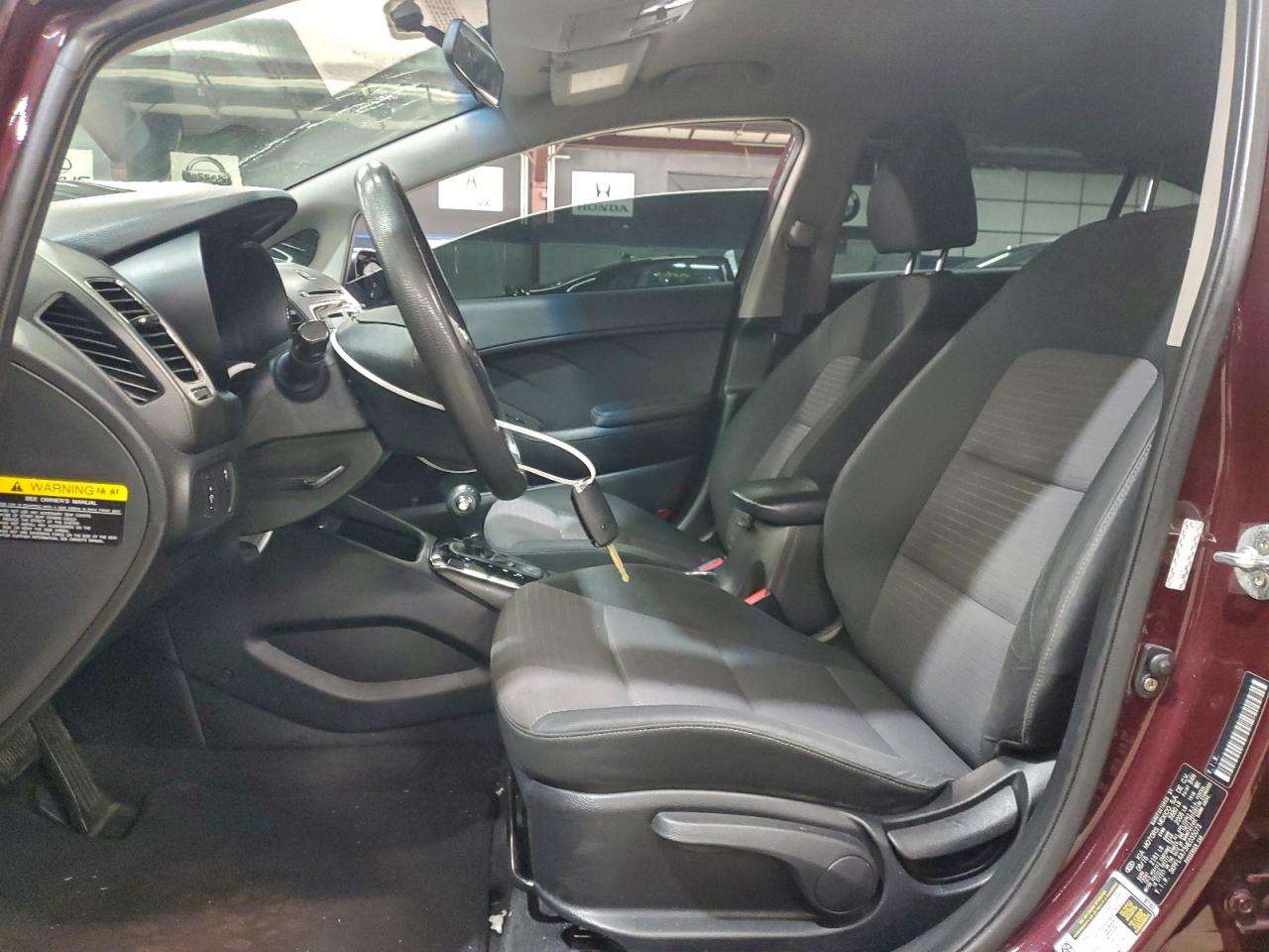 2017 KIA FORTE LX photo 7