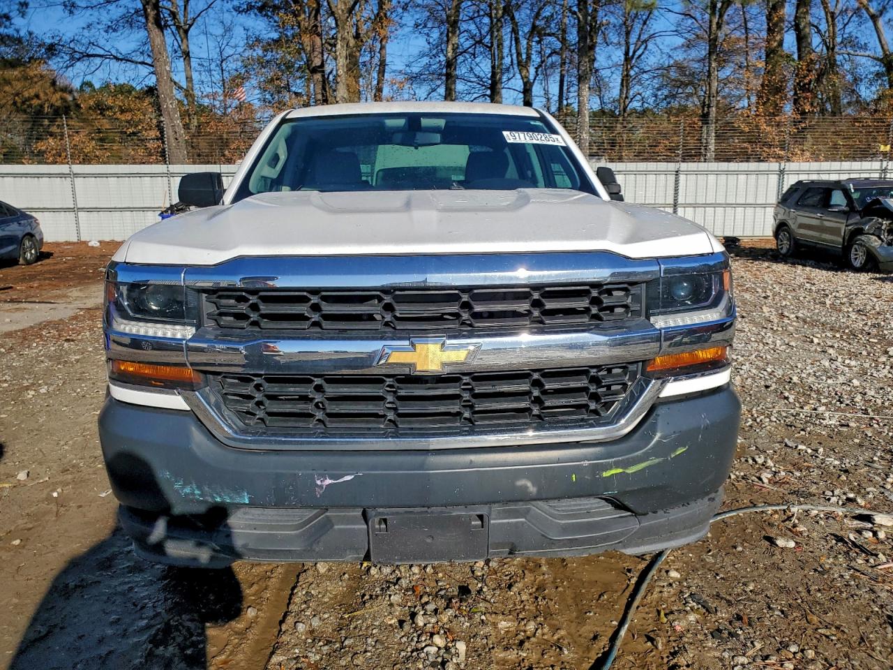 2018 CHEVROLET SILVERADO C1500 photo 5