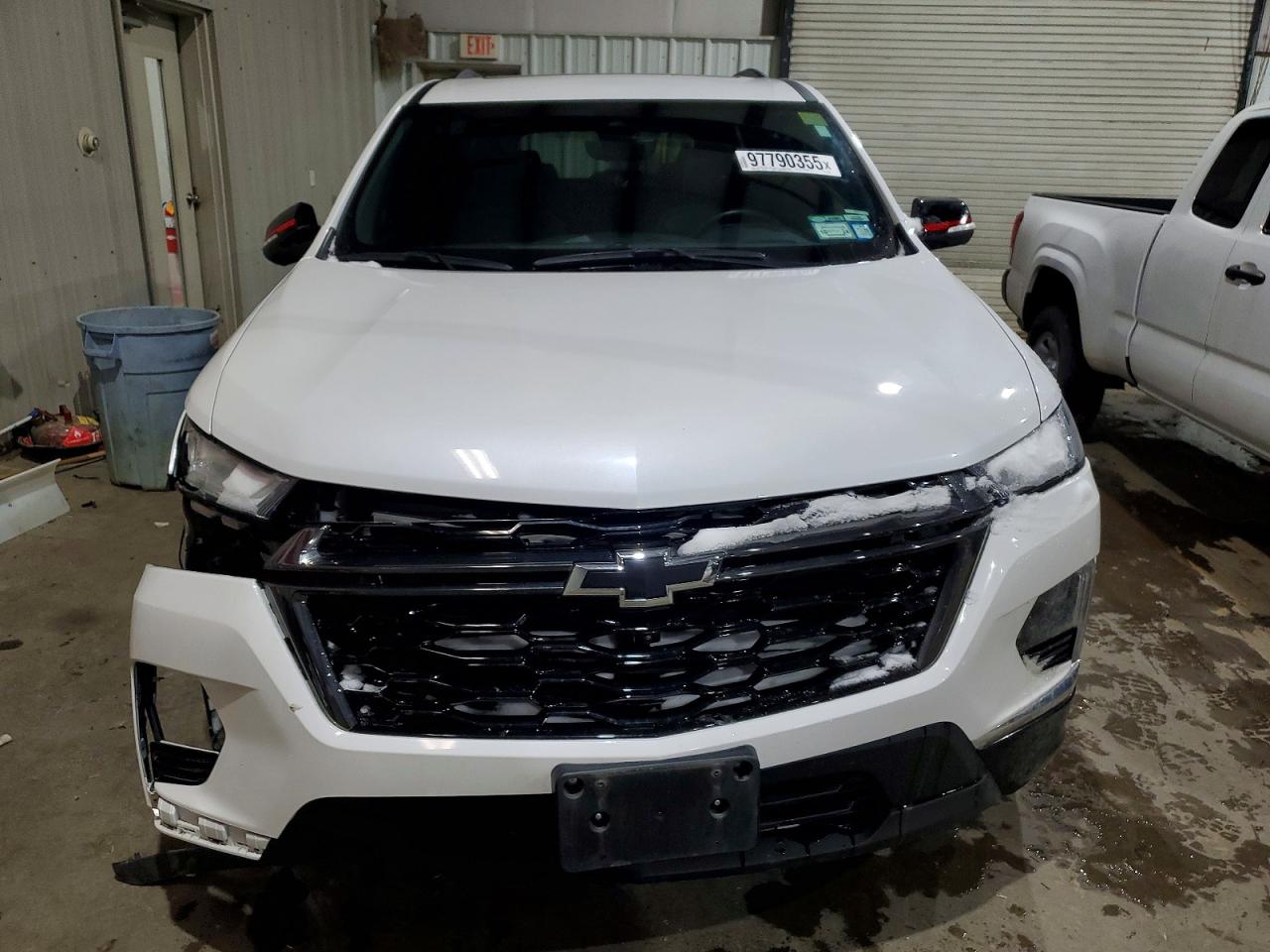2023 CHEVROLET TRAVERSE PREMIER photo 5