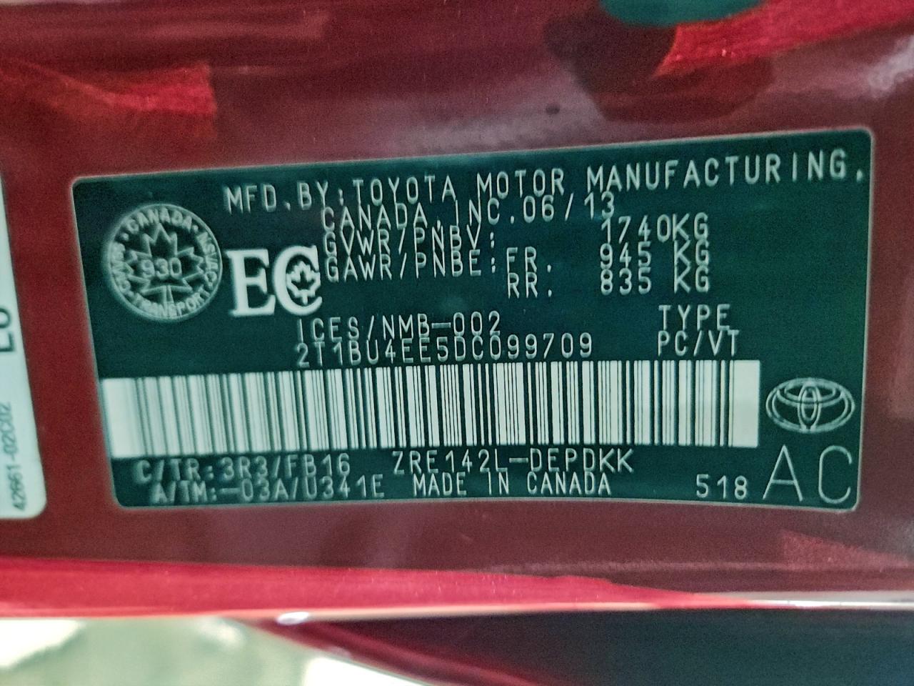 2013 TOYOTA COROLLA BASE photo 25
