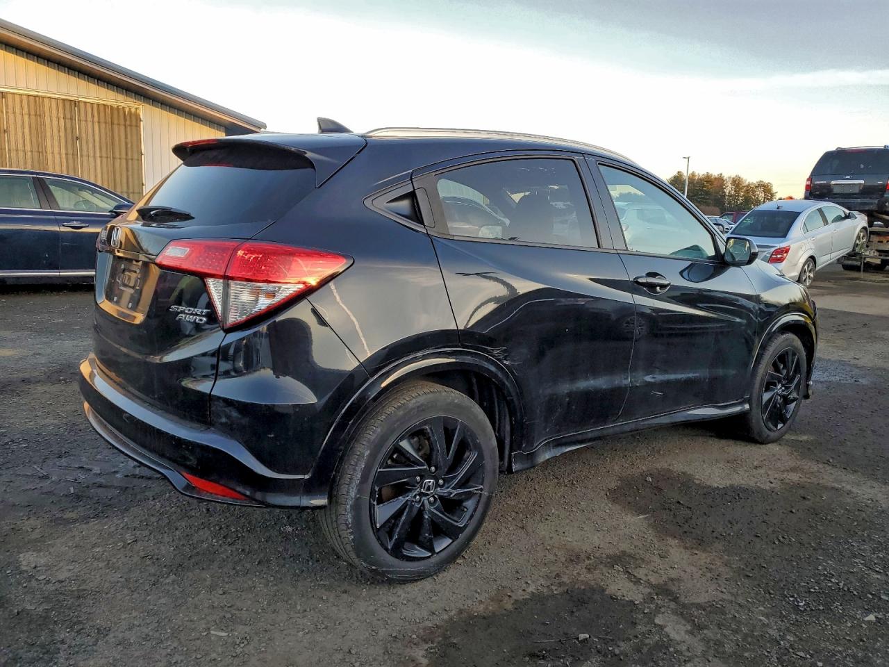 2021 HONDA HR-V SPORT photo 3