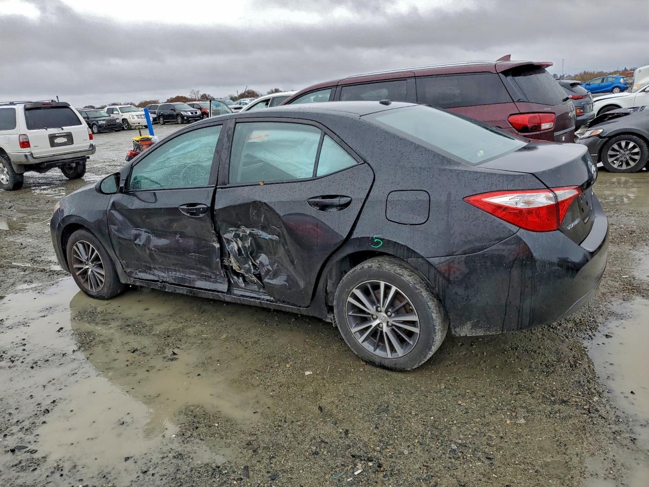 2016 TOYOTA COROLLA L photo 2