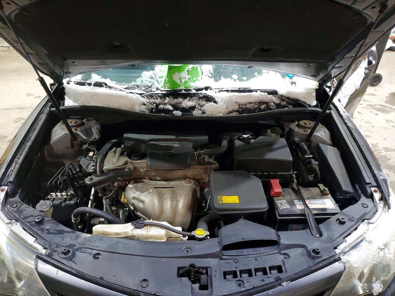 2014 TOYOTA CAMRY SE photo 21