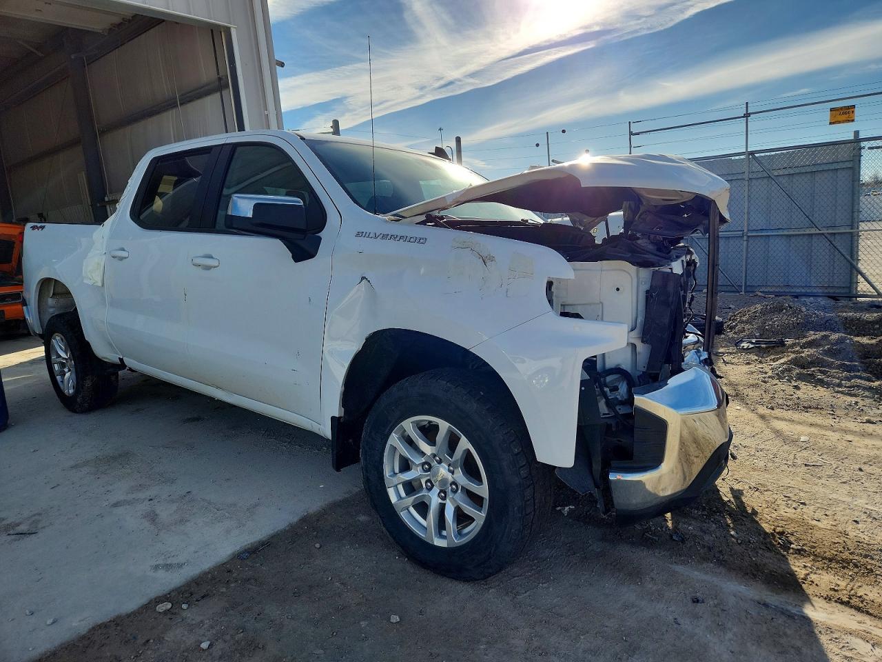2020 CHEVROLET SILVERADO K1500 LT photo 10