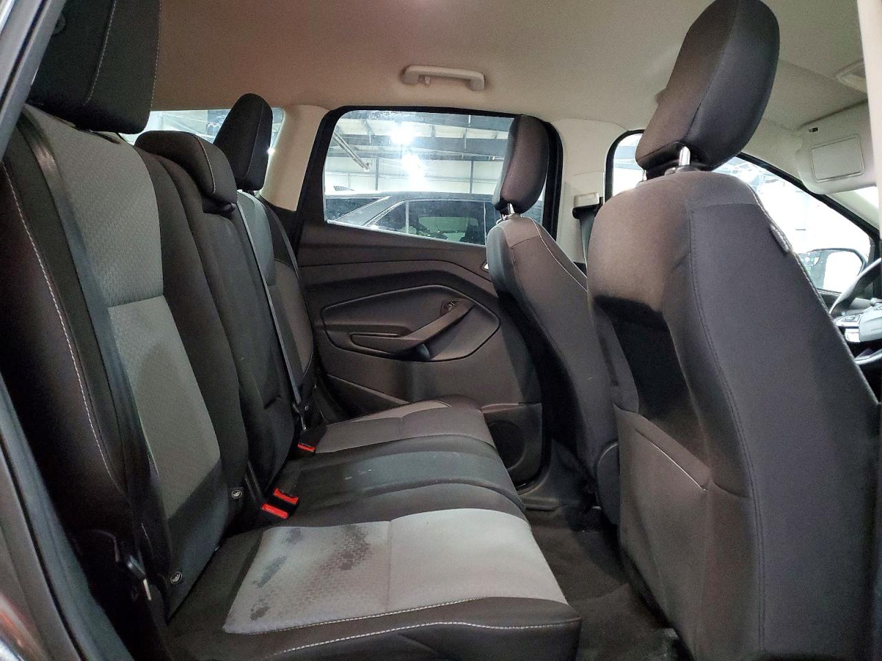 2019 FORD ESCAPE SE photo 11
