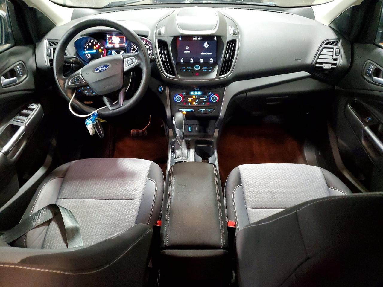 2019 FORD ESCAPE SE photo 8