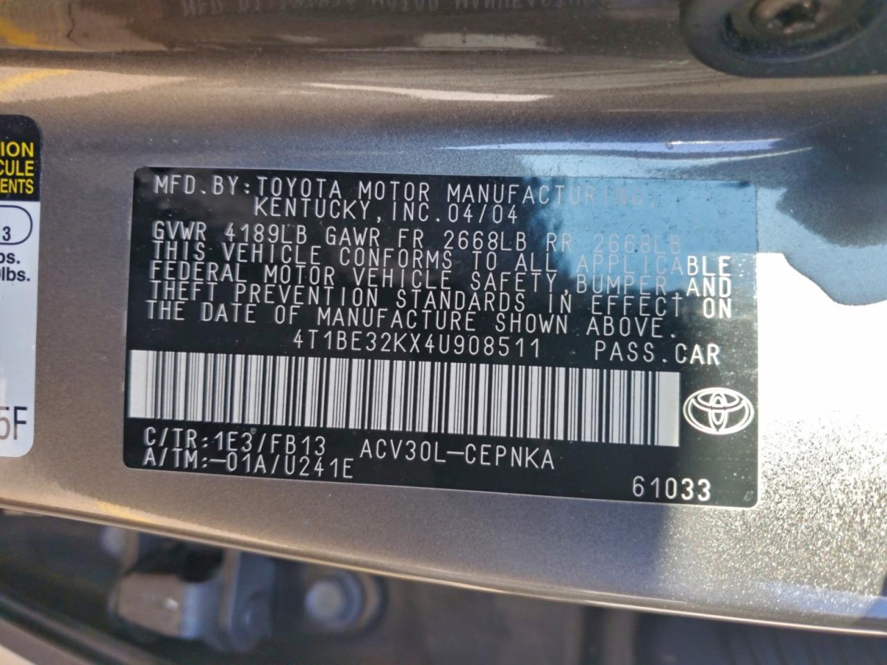 2004 TOYOTA CAMRY LE photo 23