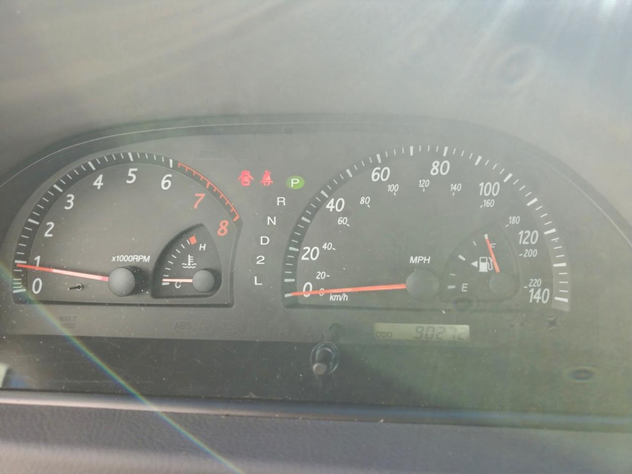 2004 TOYOTA CAMRY LE photo 17