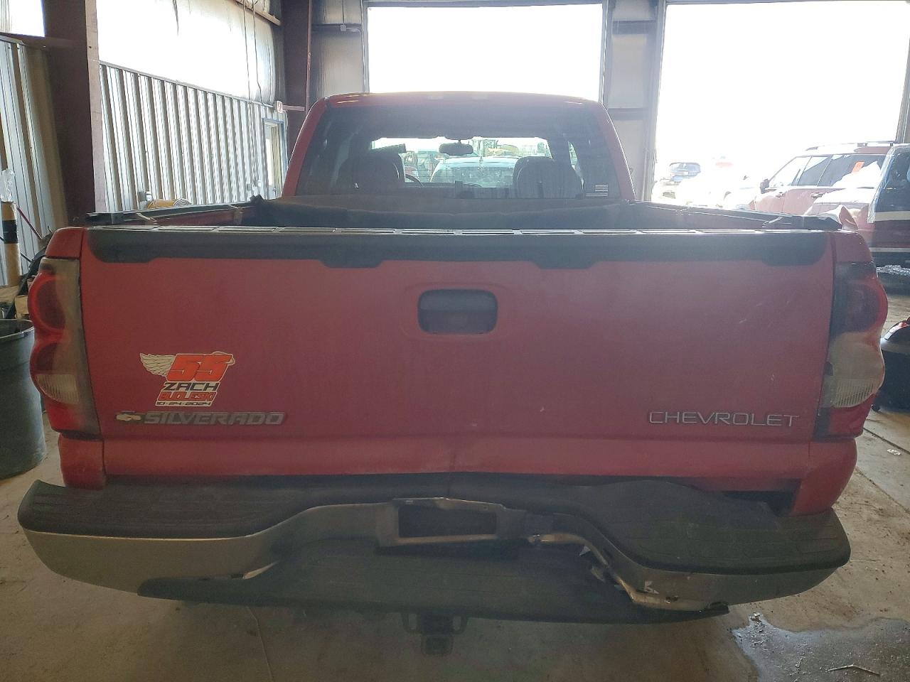 2004 CHEVROLET SILVERADO K1500 photo 6