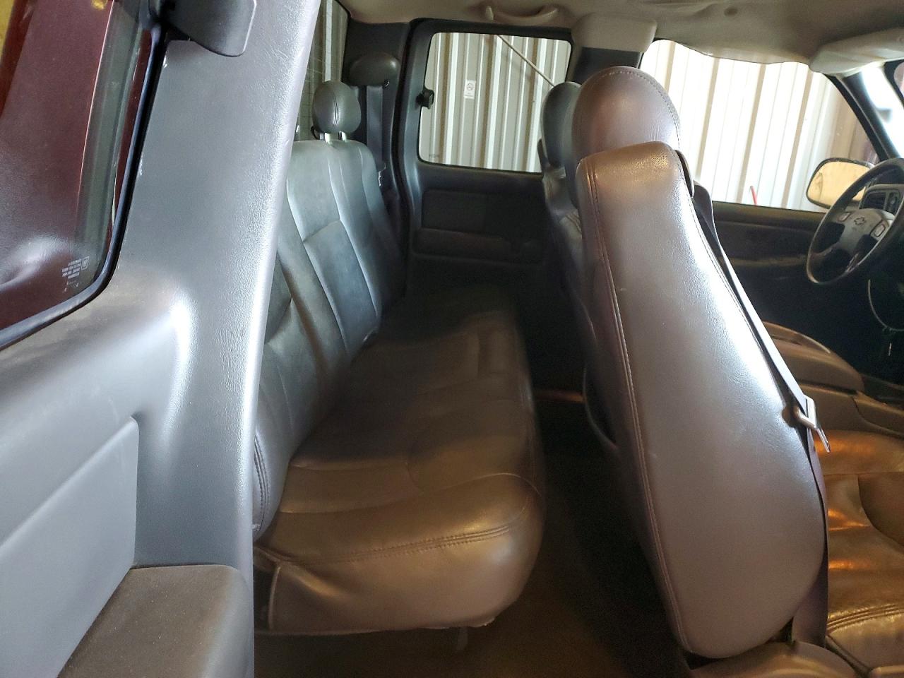 2004 CHEVROLET SILVERADO K1500 photo 10