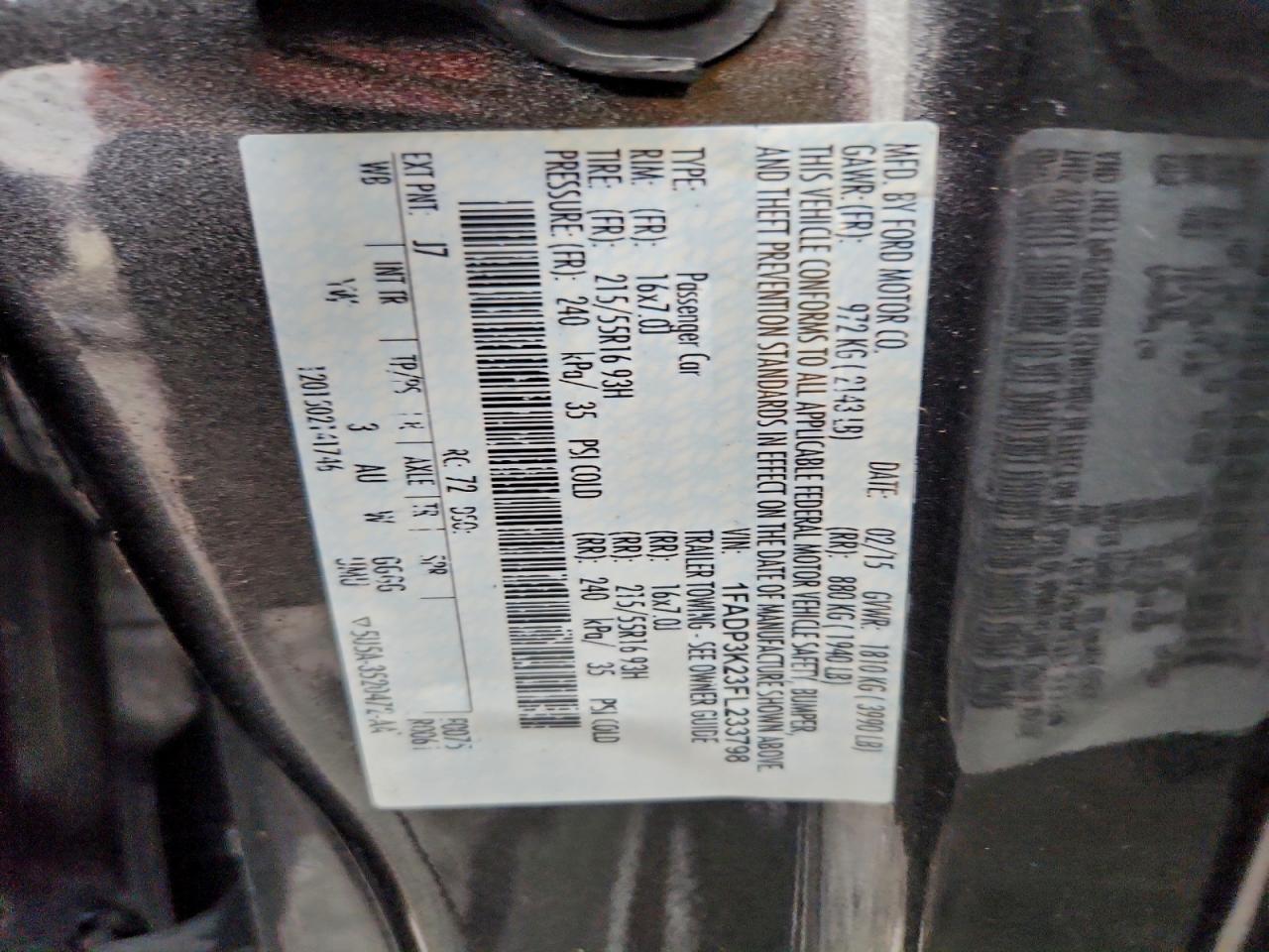 2015 FORD FOCUS SE photo 12