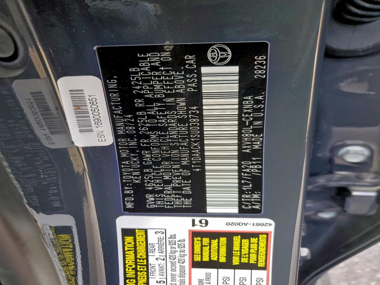 2025 TOYOTA CAMRY XSE photo 12