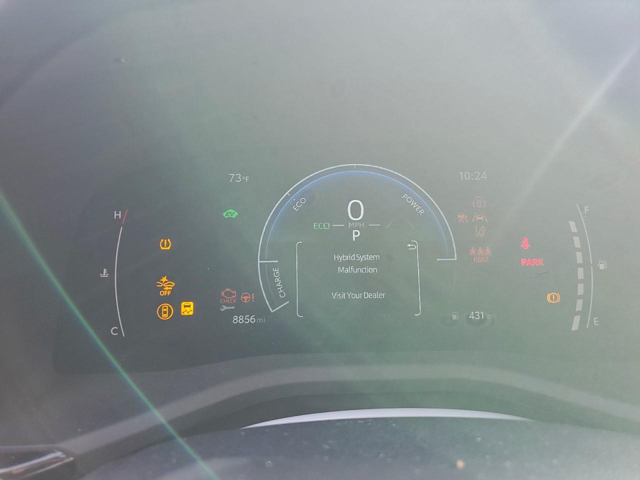 2025 TOYOTA CAMRY XSE photo 9