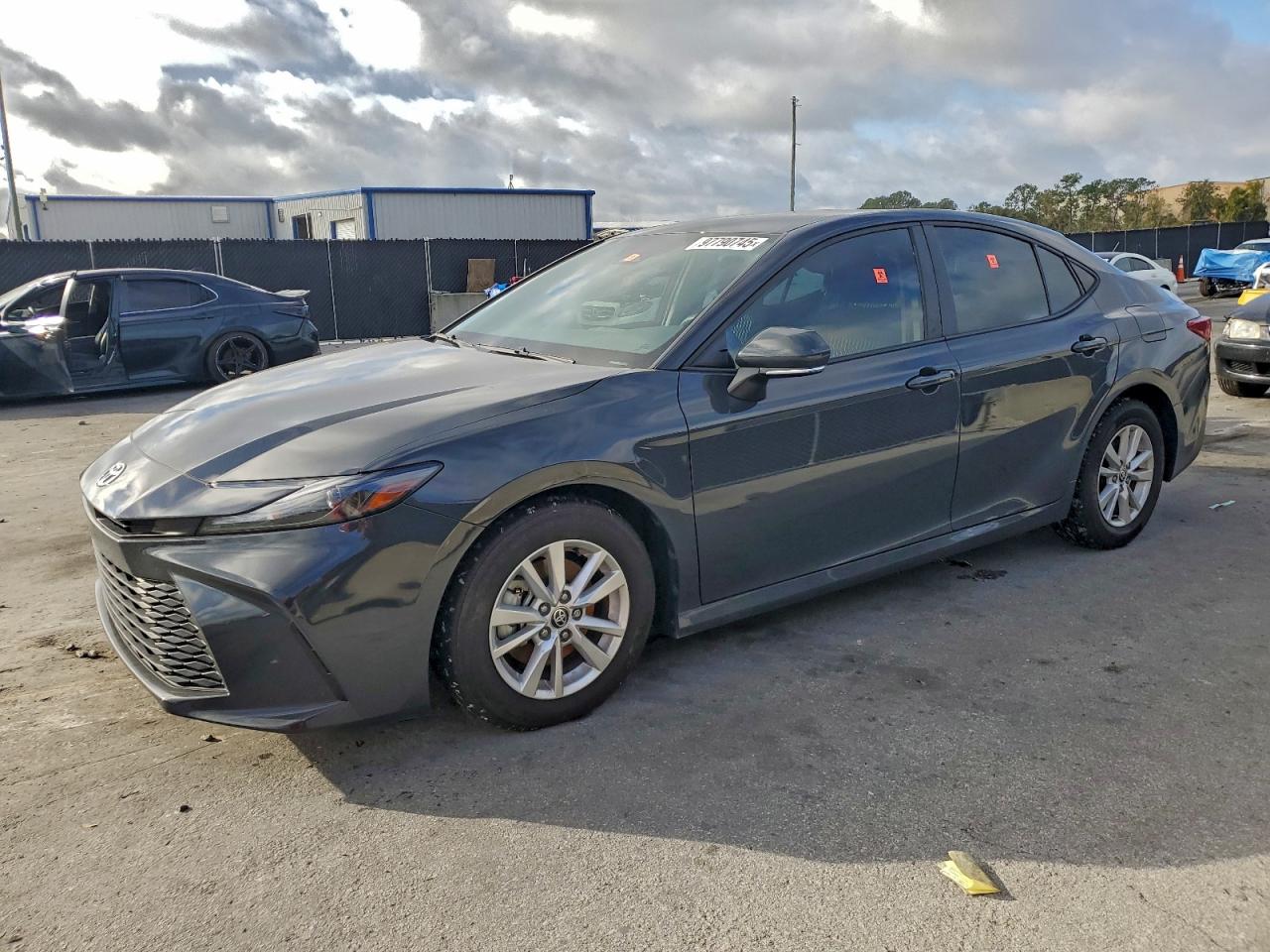 2025 TOYOTA CAMRY