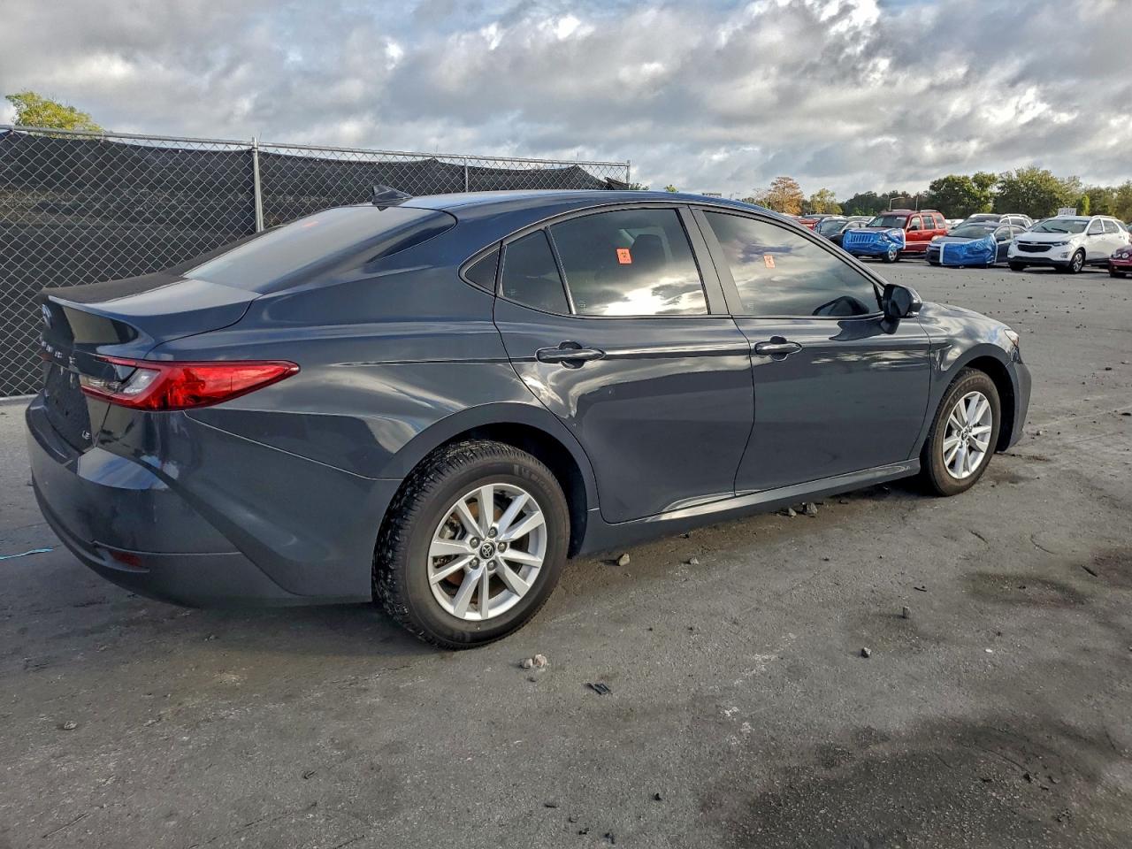 2025 TOYOTA CAMRY XSE photo 3