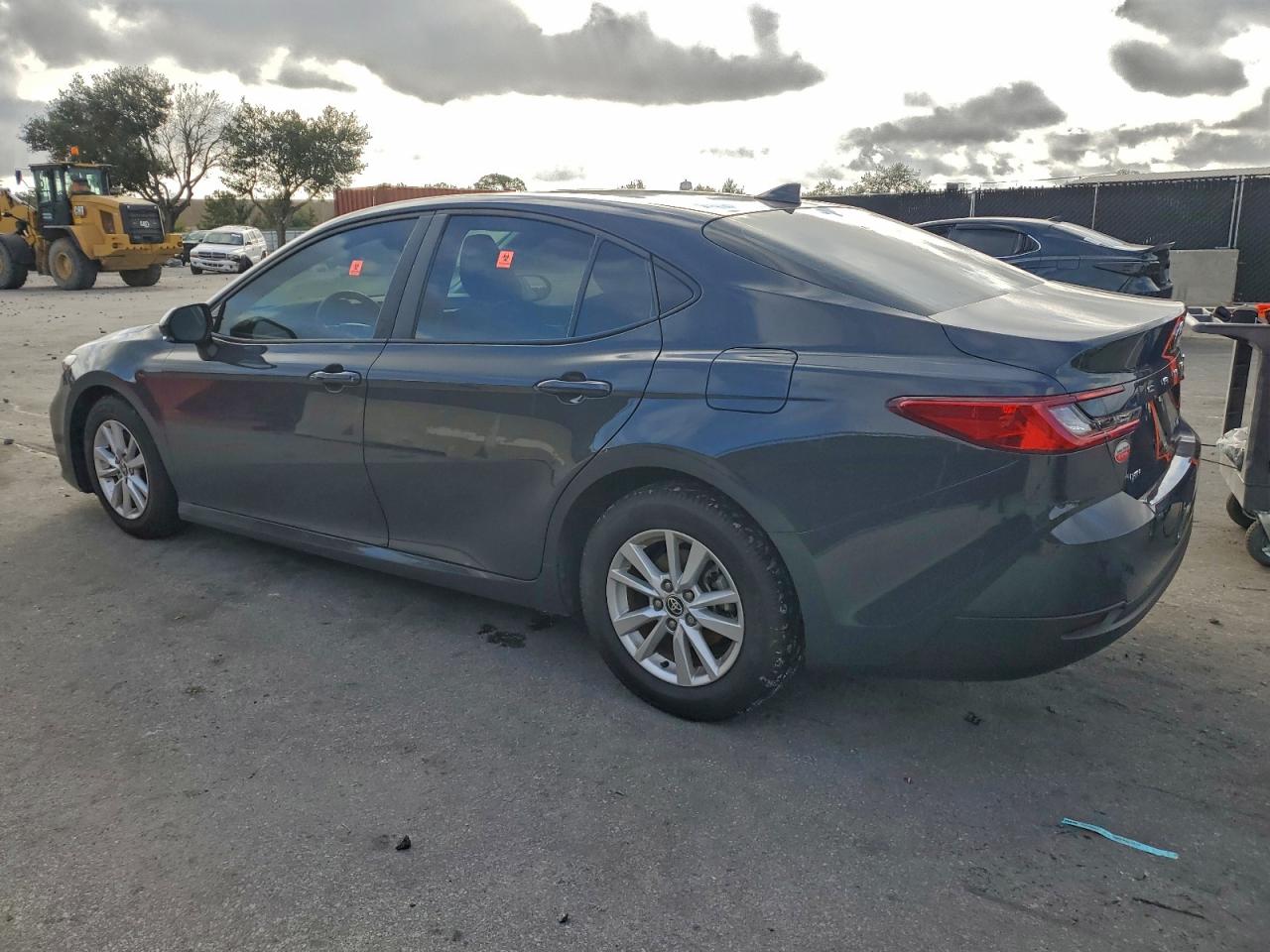 2025 TOYOTA CAMRY XSE photo 2