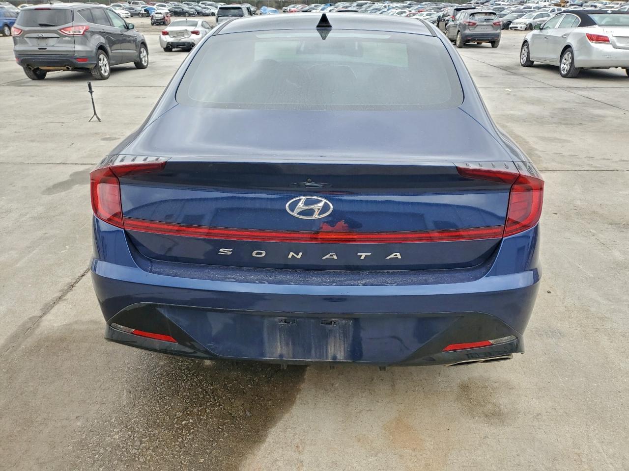 2020 HYUNDAI SONATA SEL photo 6