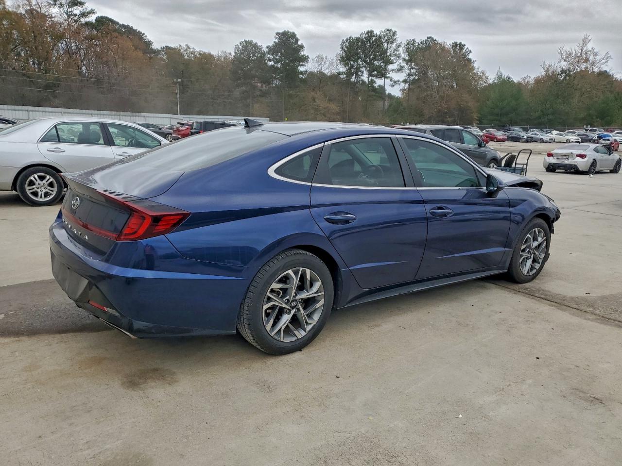 2020 HYUNDAI SONATA SEL photo 3