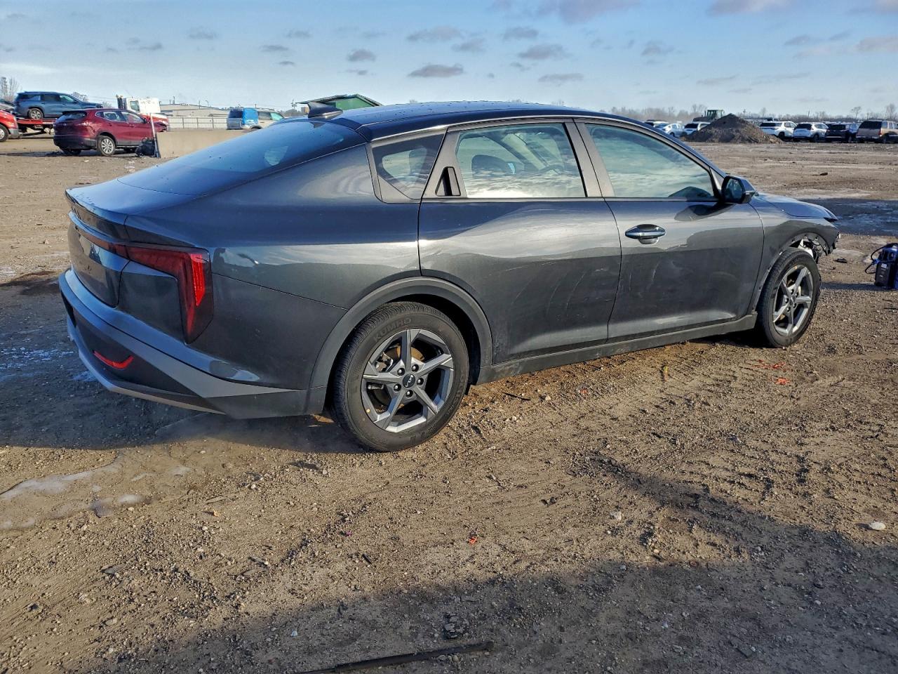 2025 KIA K4 LX photo 3