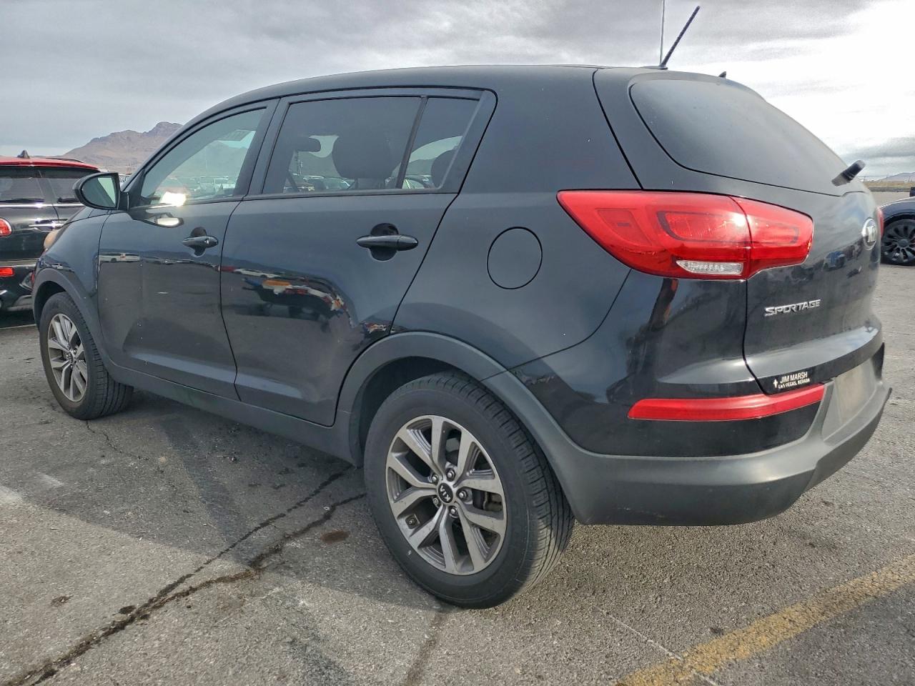 2016 KIA SPORTAGE LX photo 2