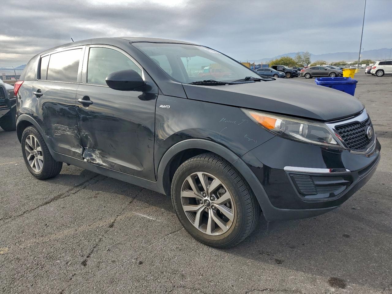 2016 KIA SPORTAGE LX photo 4