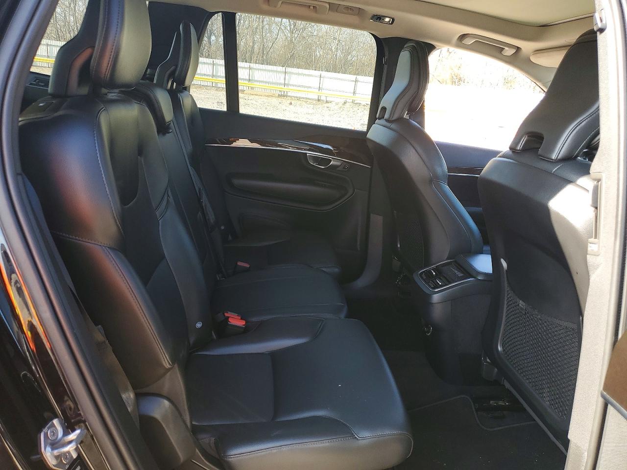 2019 VOLVO XC90 T5 MOMENTUM photo 11