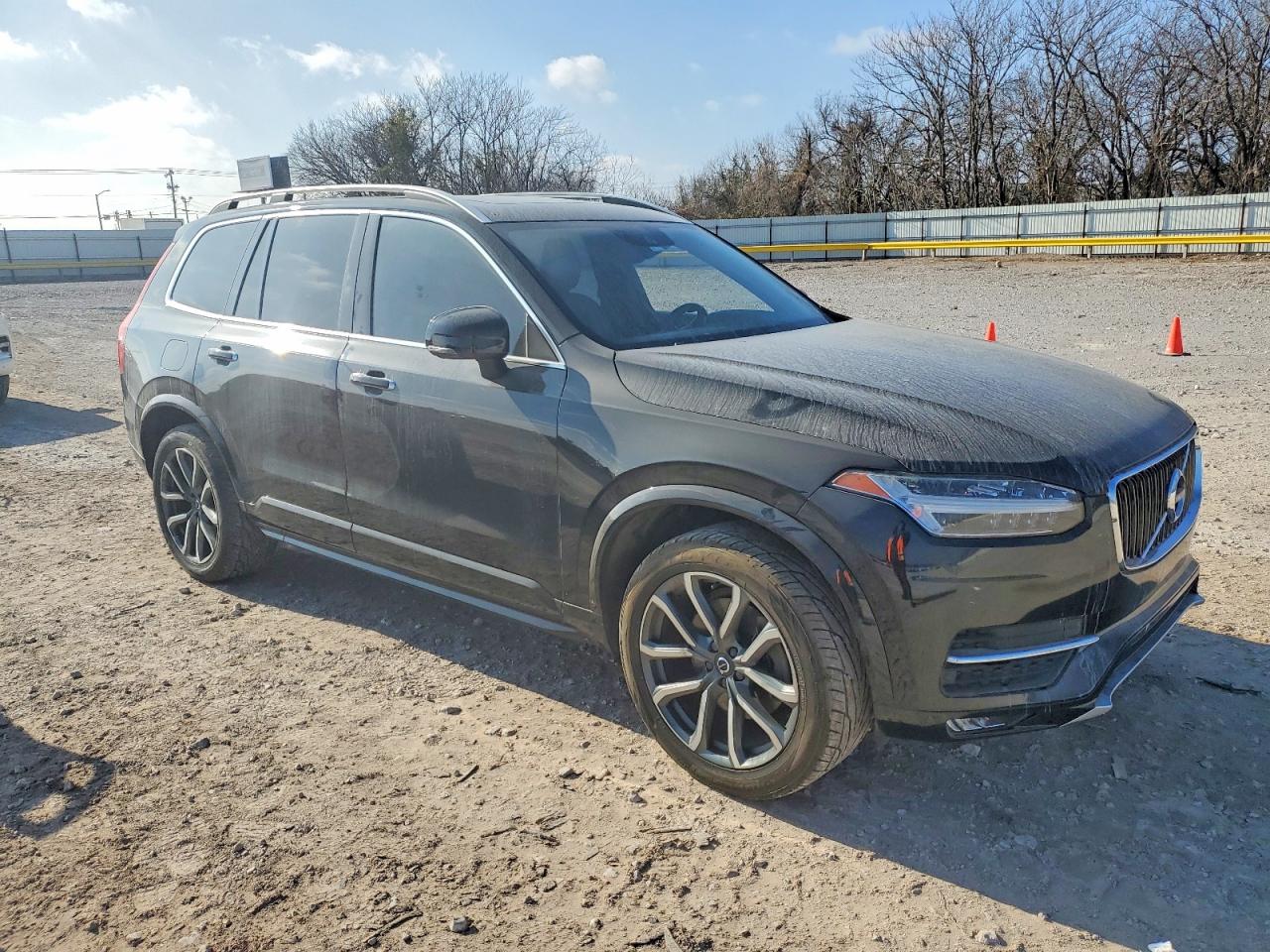 2019 VOLVO XC90 T5 MOMENTUM photo 4