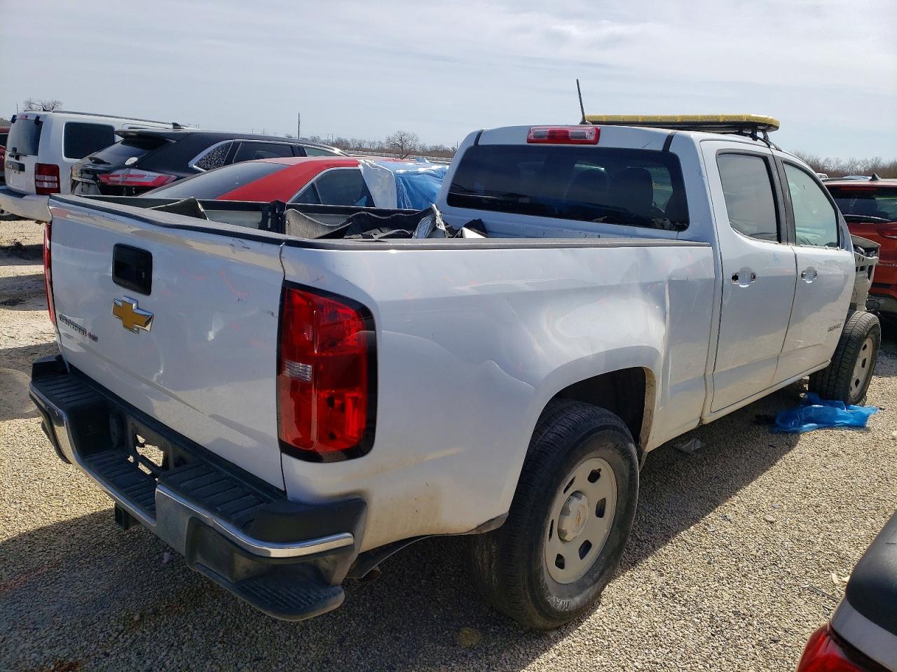 2018 CHEVROLET COLORADO photo 3