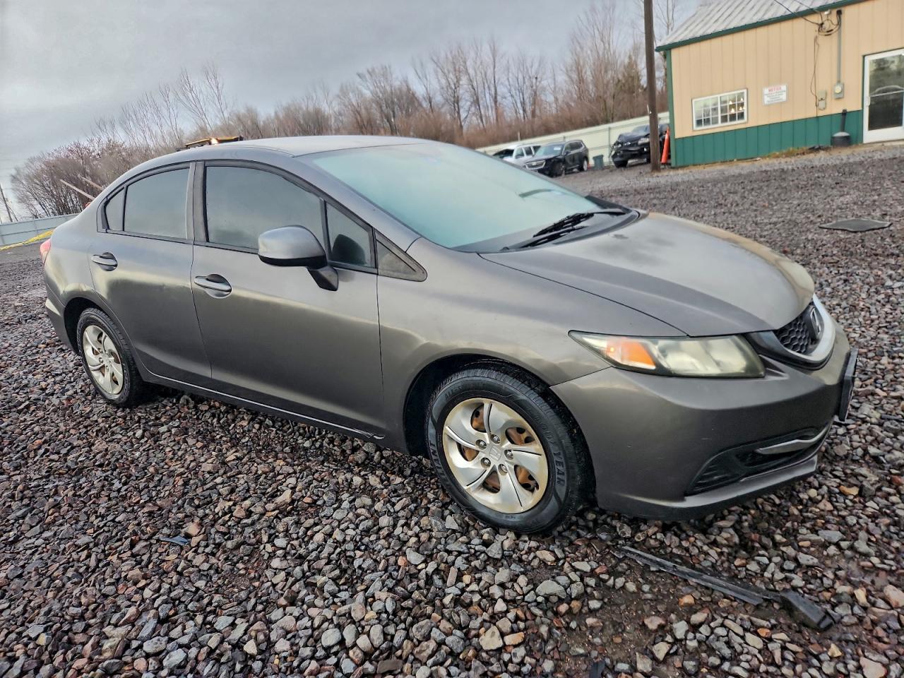 2013 HONDA CIVIC LX photo 4