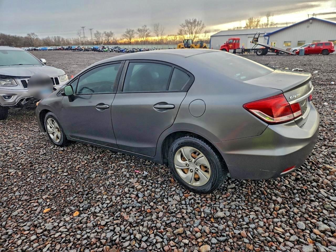 2013 HONDA CIVIC LX photo 2