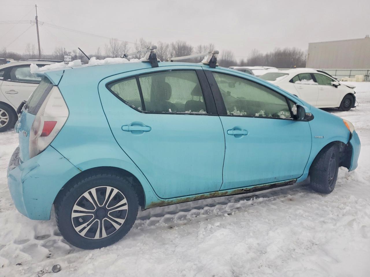 2013 TOYOTA PRIUS C photo 5