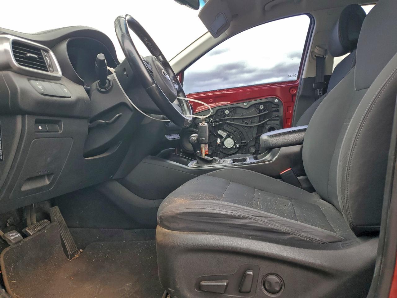 2016 KIA SORENTO LX photo 7