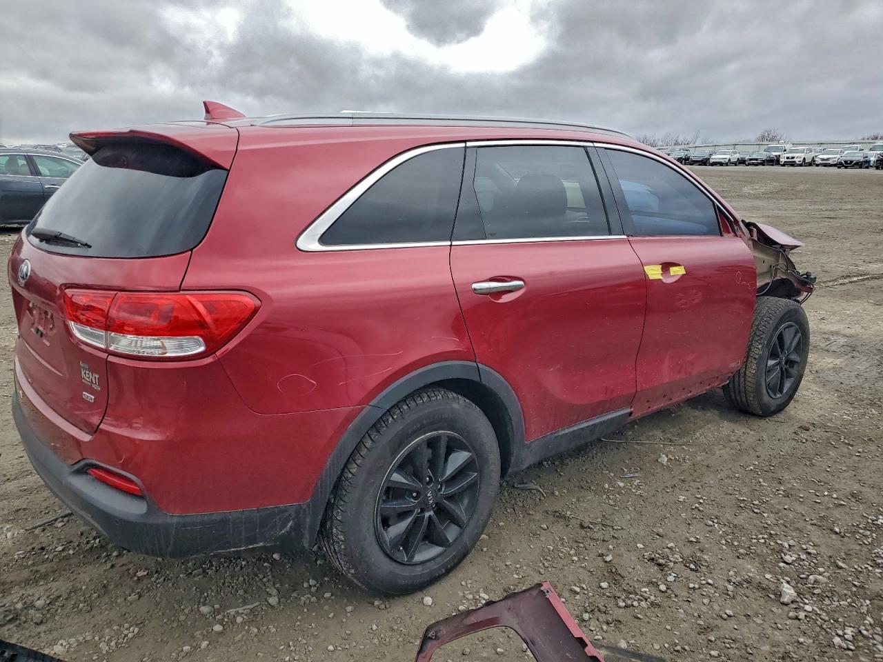 2016 KIA SORENTO LX photo 3