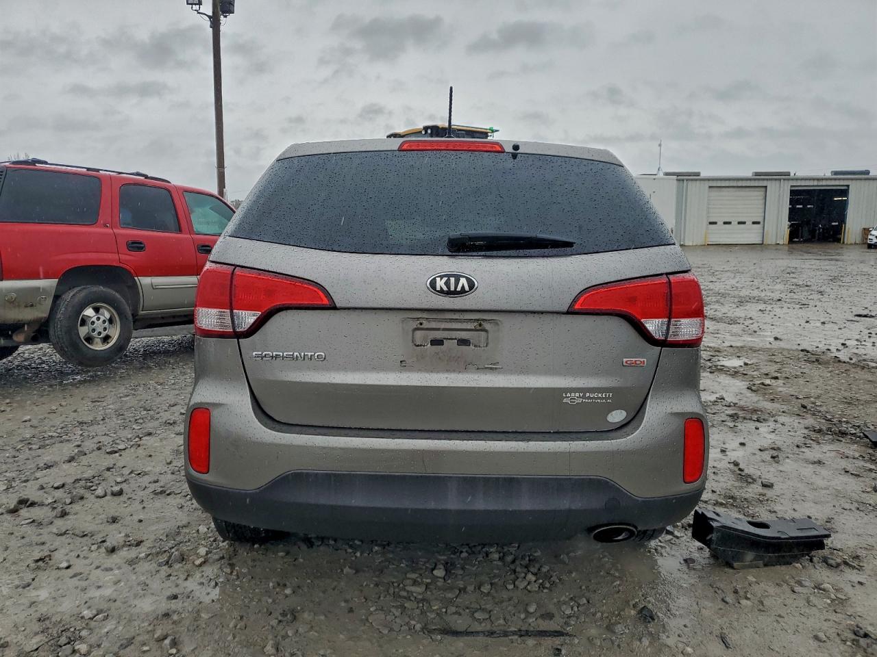 2015 KIA SORENTO LX photo 16