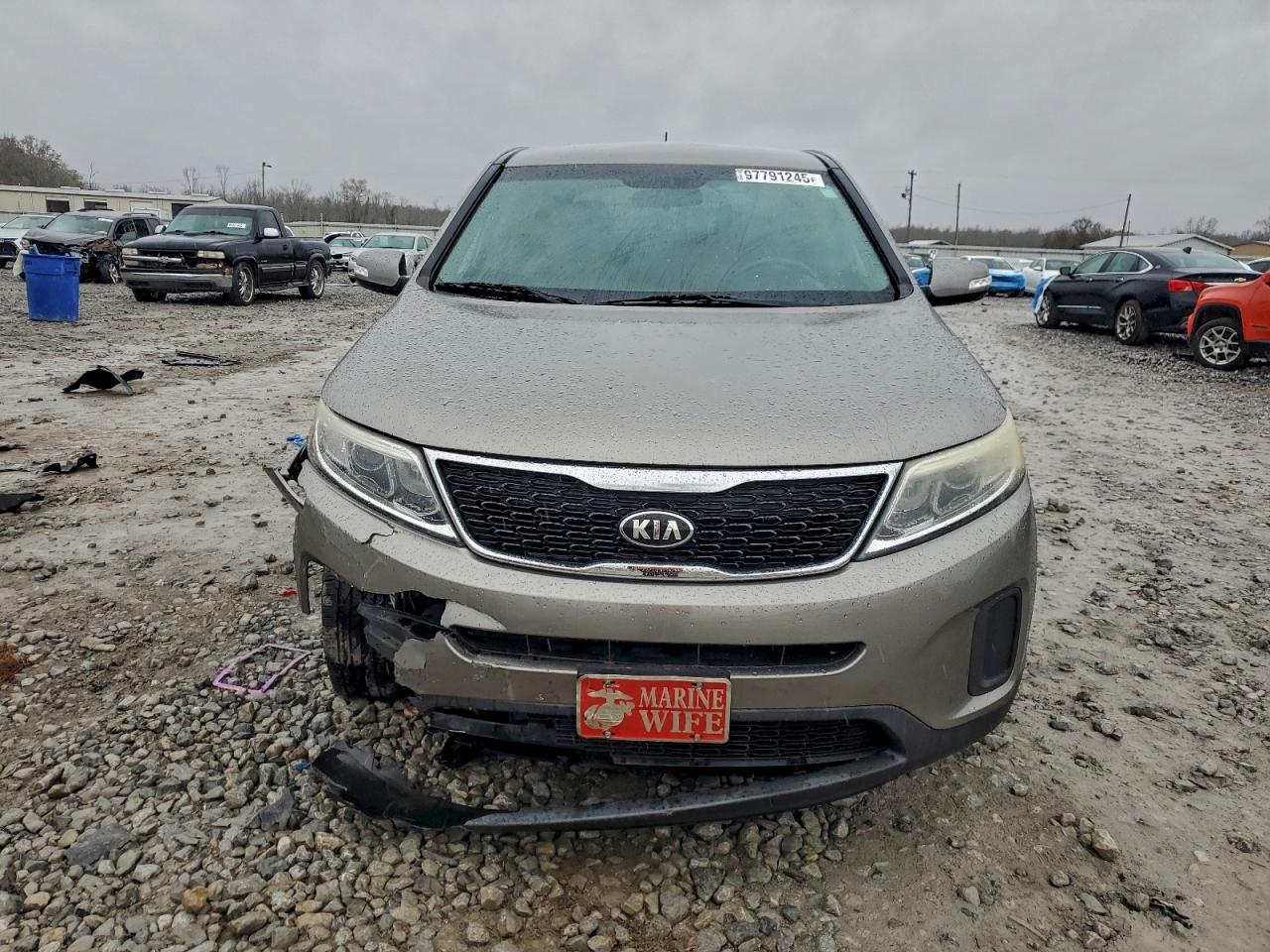 2015 KIA SORENTO LX photo 13