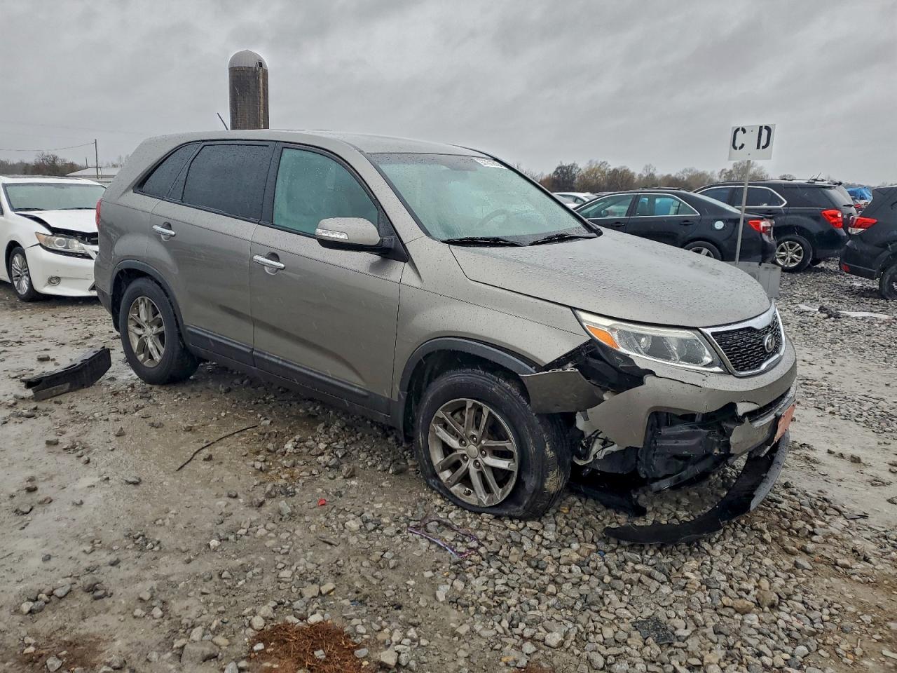 2015 KIA SORENTO LX photo 10