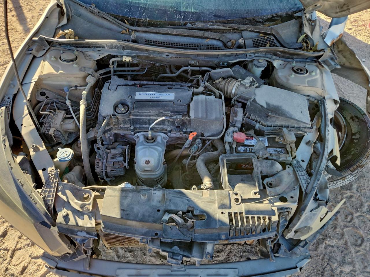 2015 HONDA ACCORD LX photo 21