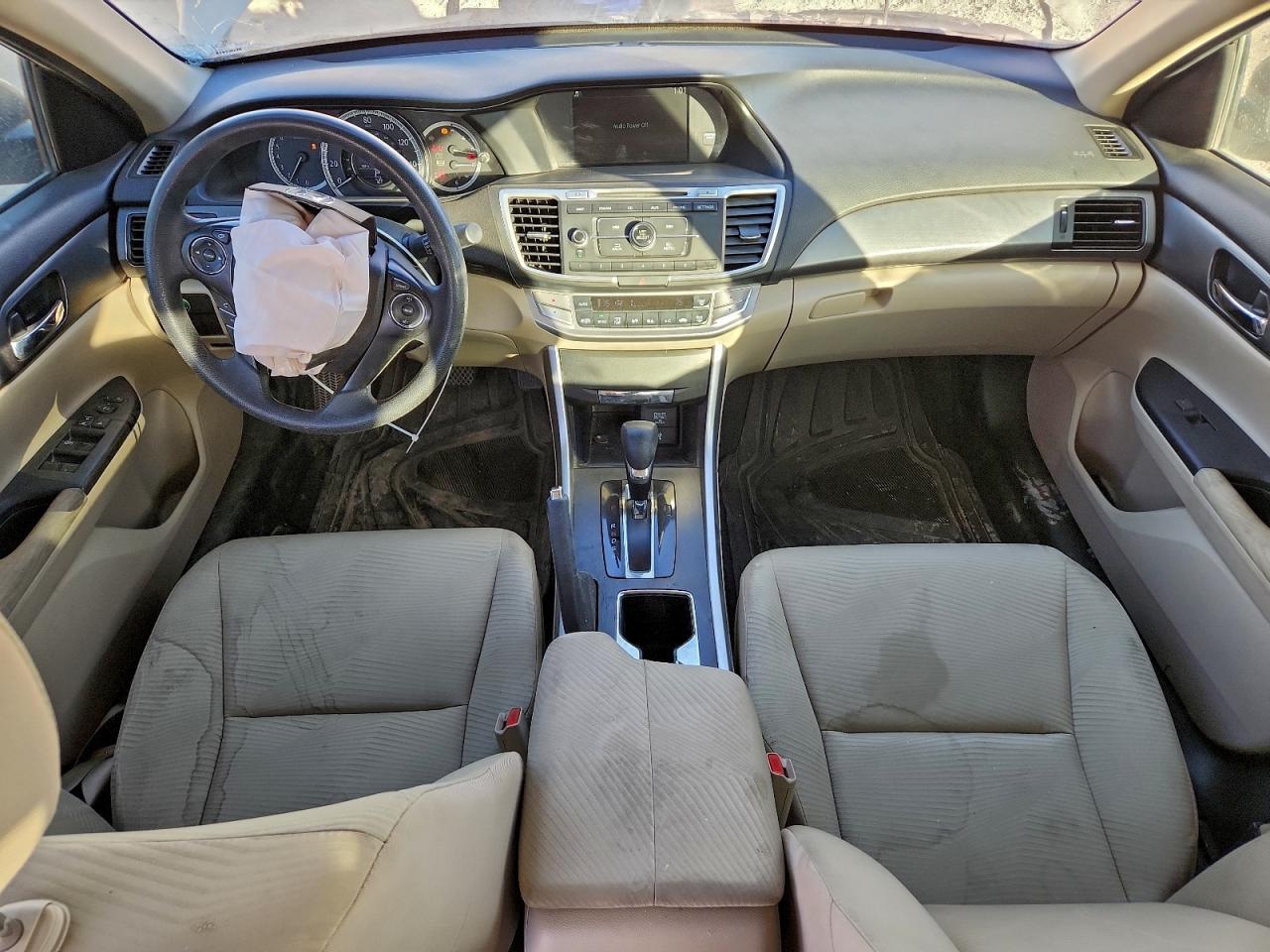 2015 HONDA ACCORD LX photo 15
