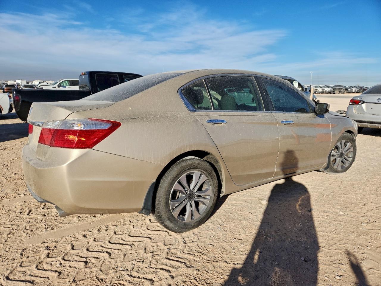 2015 HONDA ACCORD LX photo 5