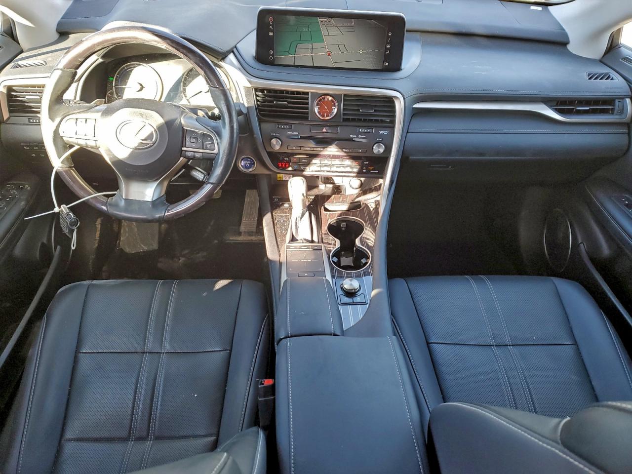 2022 LEXUS RX 450H photo 22