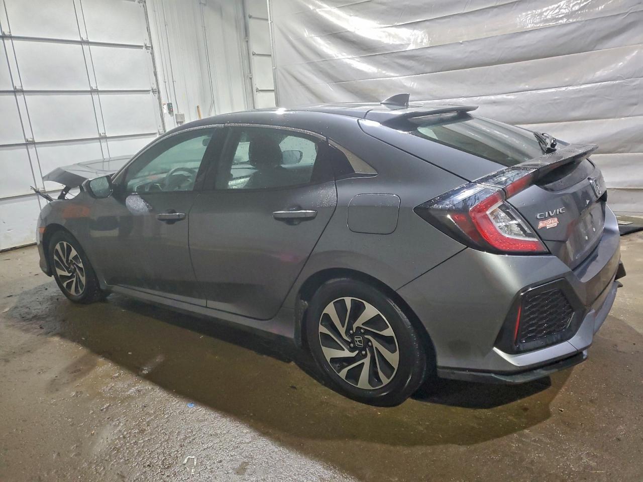 2017 HONDA CIVIC LX photo 4