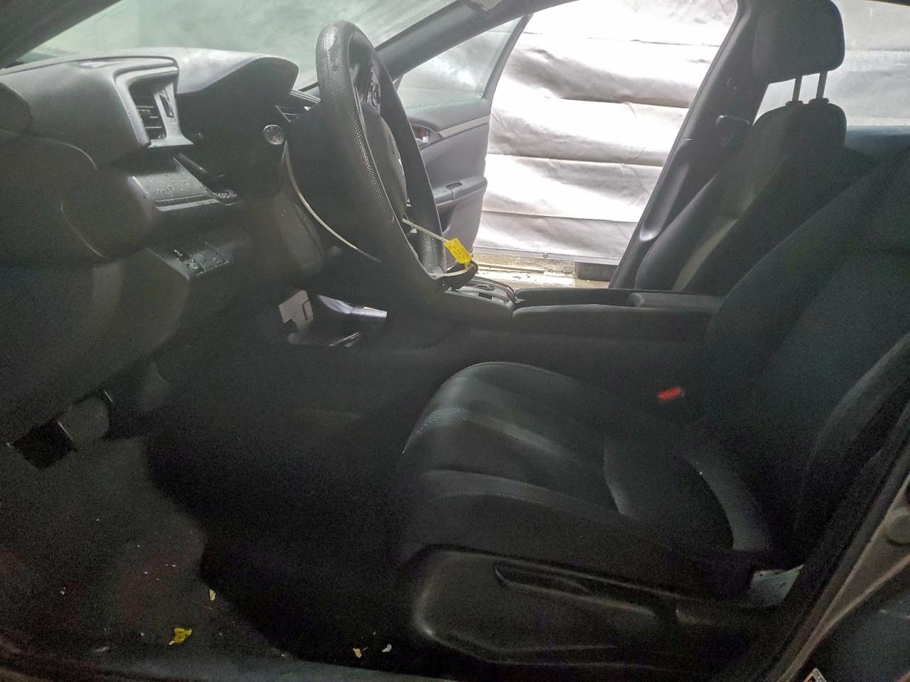 2017 HONDA CIVIC LX photo 19