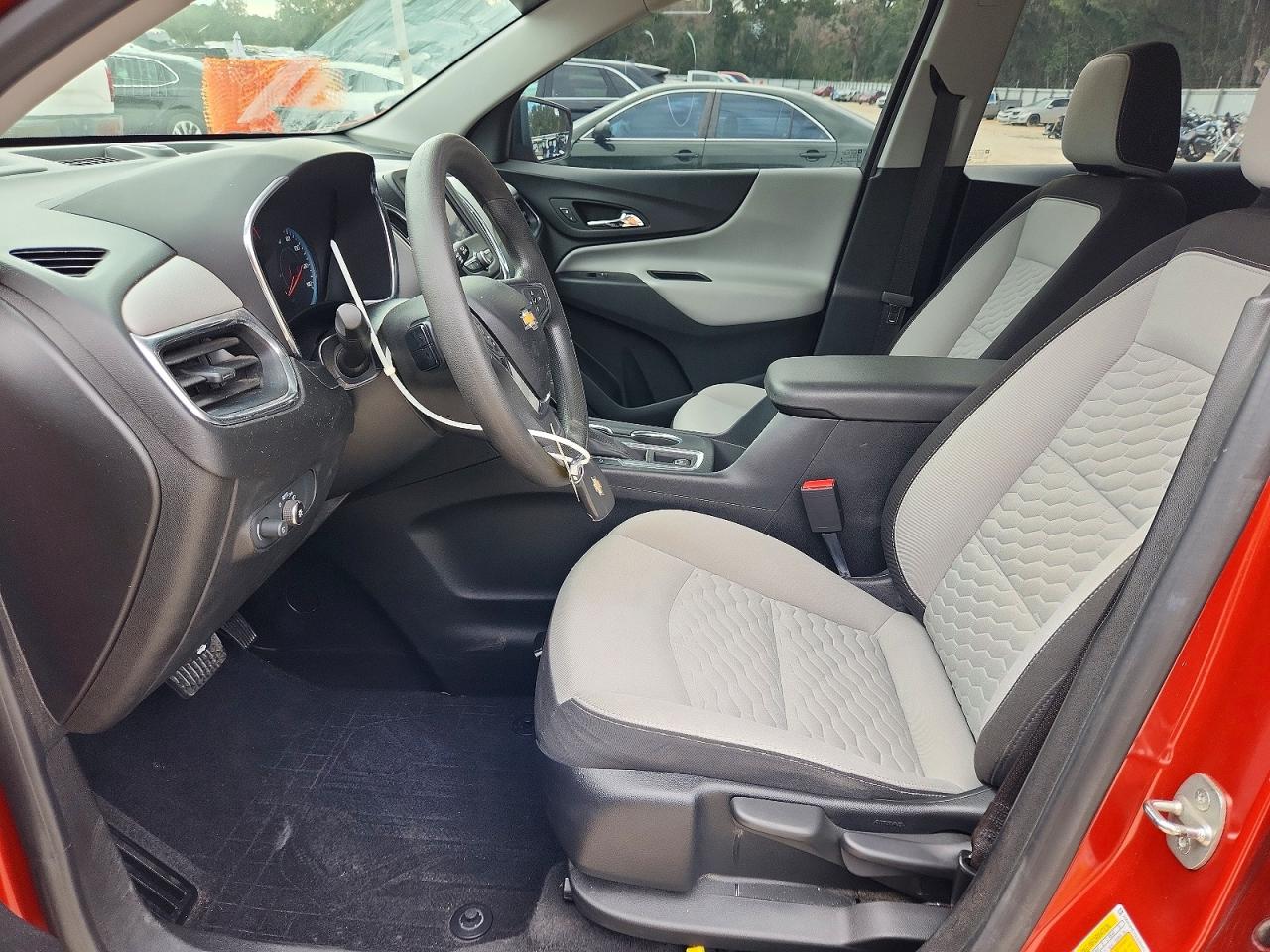2020 CHEVROLET EQUINOX LS photo 7