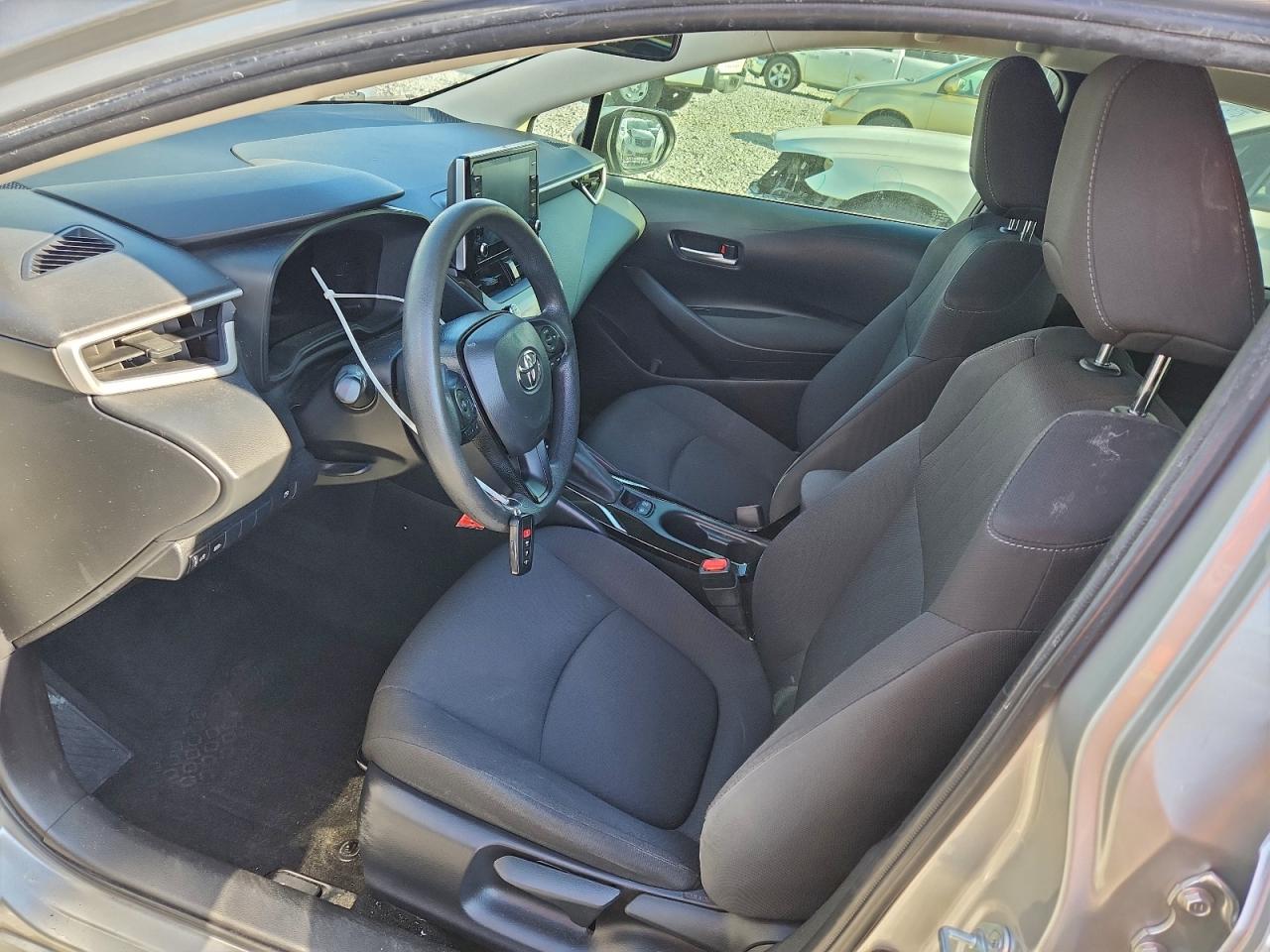 2020 TOYOTA COROLLA LE photo 7
