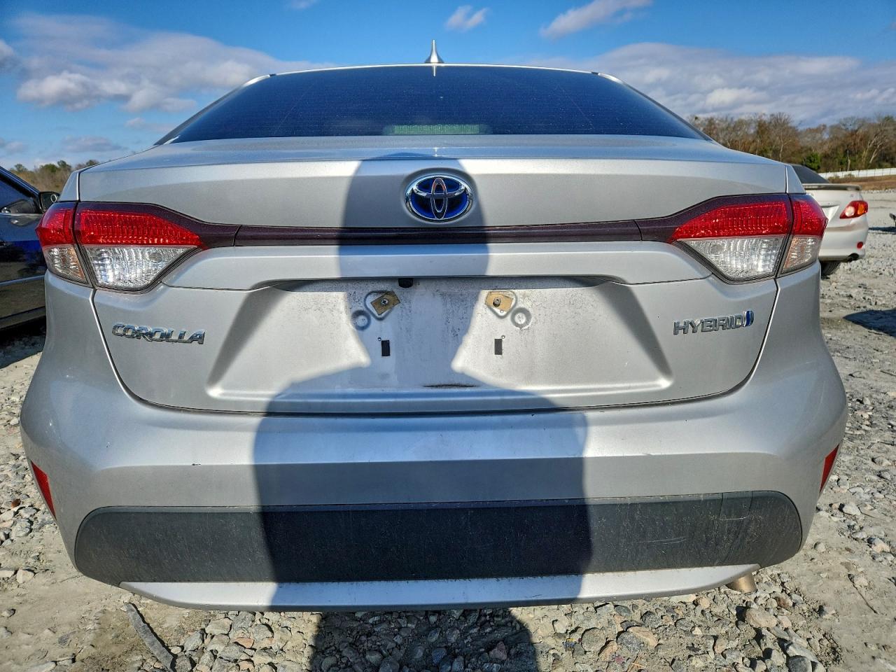 2020 TOYOTA COROLLA LE photo 6