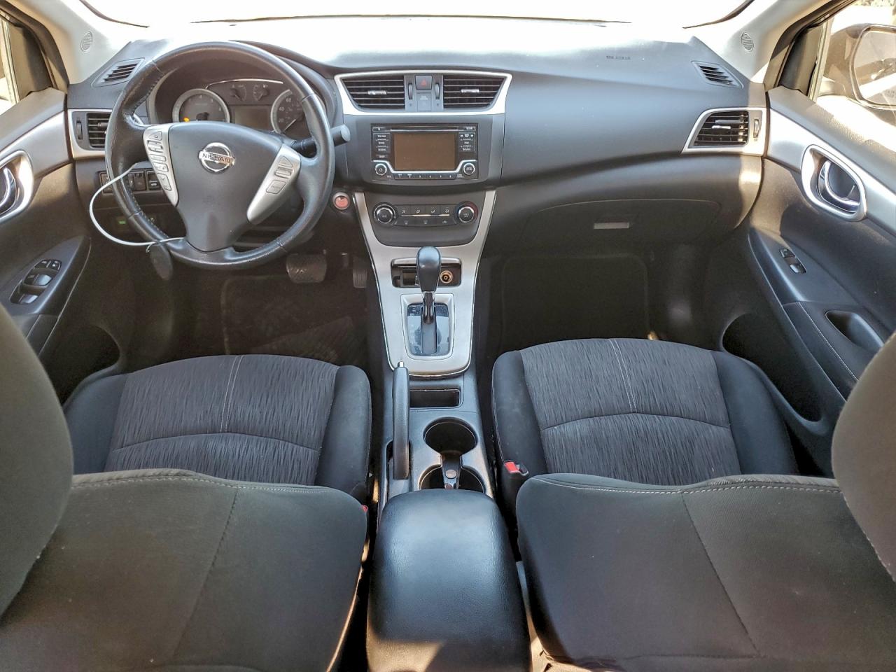 2015 NISSAN SENTRA S photo 8