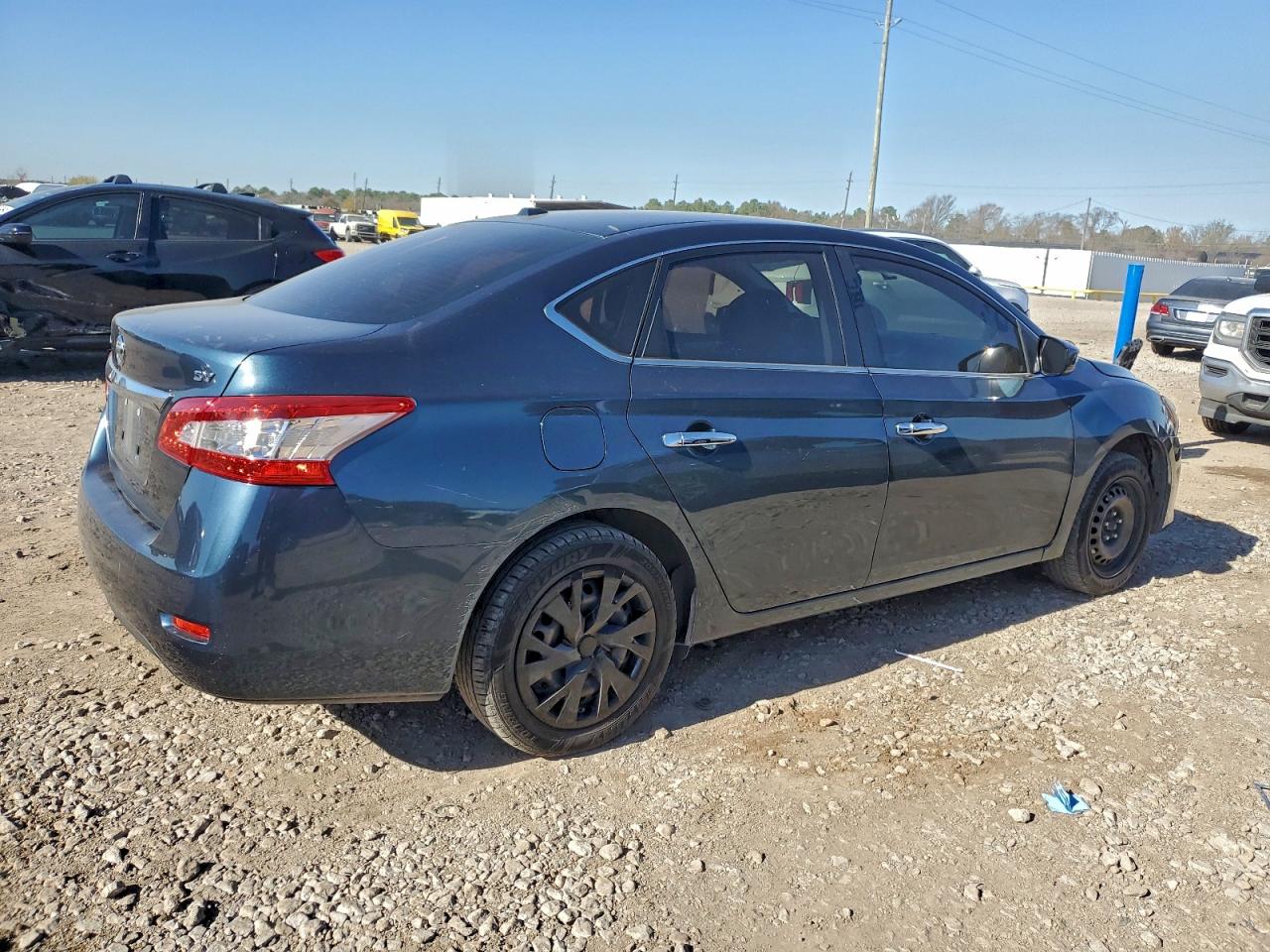 2015 NISSAN SENTRA S photo 3